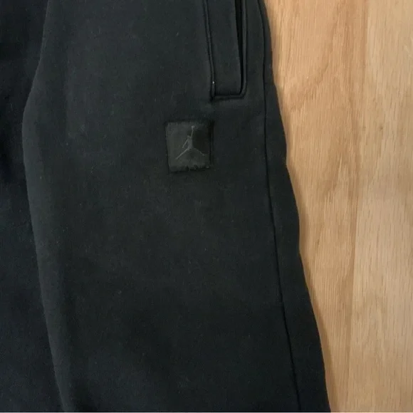 Jordan unisex black sweatpants - Picture 2 of 4